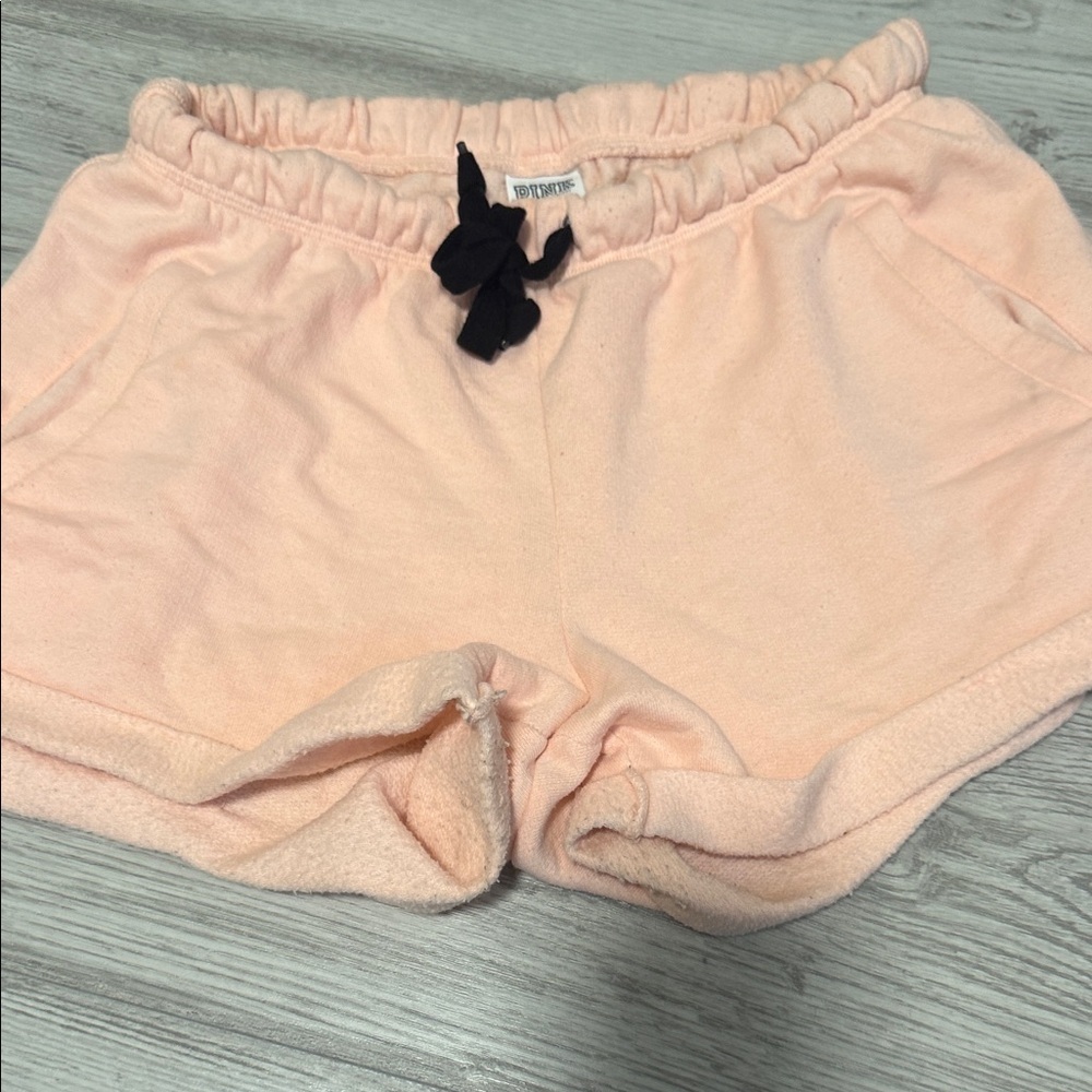 PINK Victoria's Secret Light Pink Lounge Shorts - Picture 3 of 3